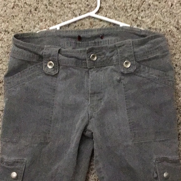 Jeans - Picture 2 of 3